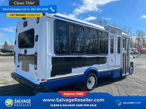 Used 2013 Ford E-450 and Econoline 450 Super Duty w/ Shuttle Bus Prep Pkg RWD image 5