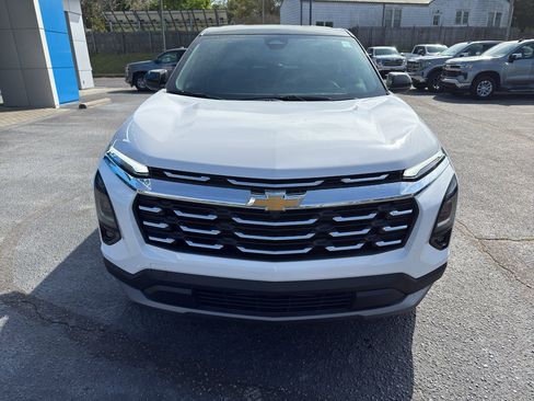 New 2026 Chevrolet Equinox LT w/ Convenience Package II AWD/4WD image 8