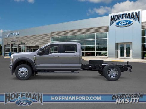 New 2026 Ford F450 Lariat w/ Snow Plow Prep Package image 5