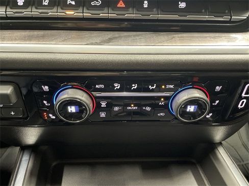 New 2026 Chevrolet Silverado 3500 LTZ w/ LTZ Convenience Package image 32