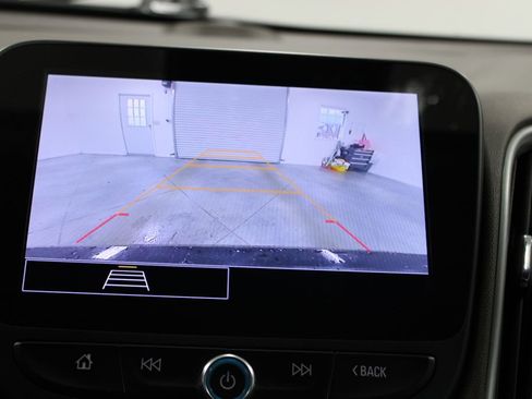 Used 2024 Chevrolet Malibu LT image 40