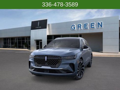 New 2026 Lincoln Nautilus Black Label image 2