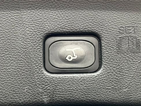 Used 2024 Ford Edge Titanium w/ Equipment Group 301A image 33