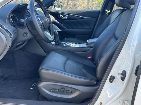 Used 2024 INFINITI Q50 Sensory AWD/4WD image 10
