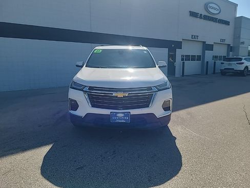 Used 2023 Chevrolet Traverse LT AWD/4WD image 10