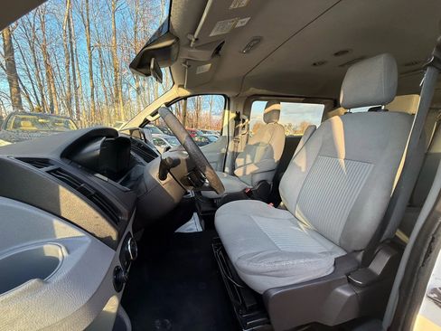 Used 2015 Ford Transit 350 XLT image 12