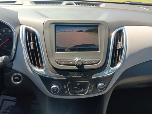 Used 2024 Chevrolet Equinox LS w/ LPO, Floor Liner Package FWD image 12