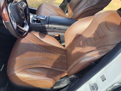 Used 2018 Mercedes-Benz S 560 Sedan image 41