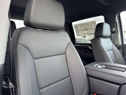 New 2025 GMC Sierra 2500 SLT image 24