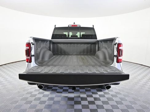 Used 2022 RAM 1500 Limited w/ Body Color Bumper Group AWD/4WD image 6