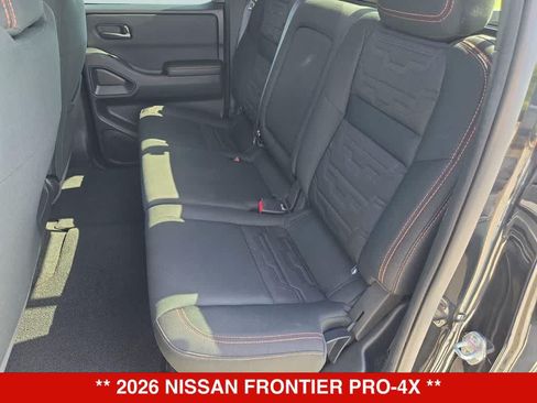 Used 2026 Nissan Frontier PRO-4X AWD/4WD image 18