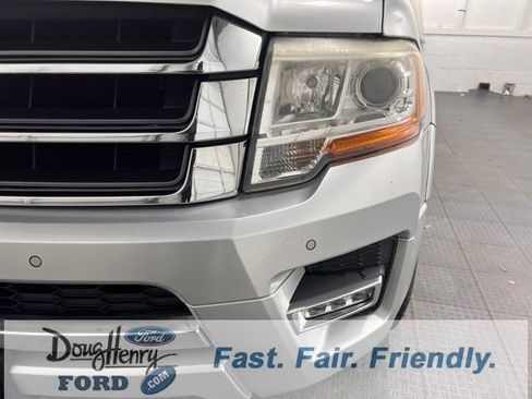 Used 2017 Ford Expedition EL Limited RWD image 9