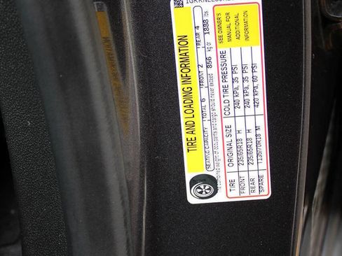 Used 2019 GMC Acadia SLE w/ Driver Alert Package I image 98