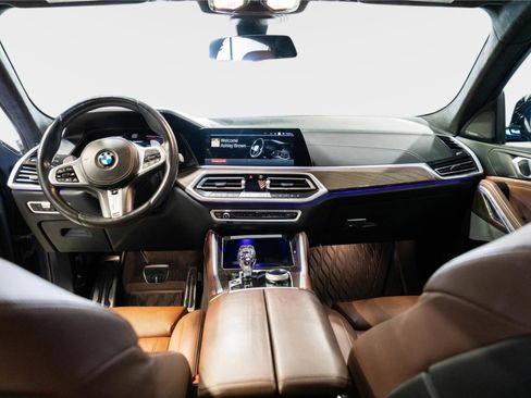Used 2022 BMW X6 M50i w/ Executive Package image 35