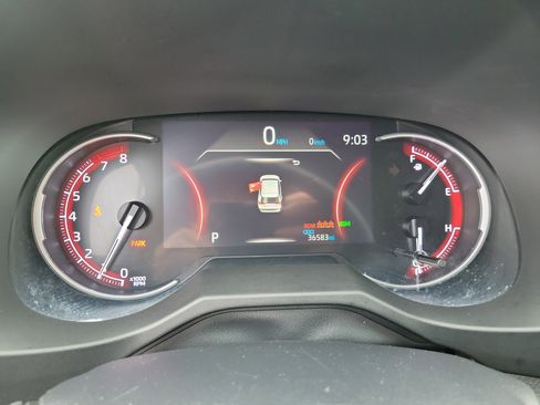 Used 2024 Toyota RAV4 XLE FWD image 23