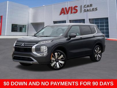 Used 2025 Mitsubishi Outlander SE