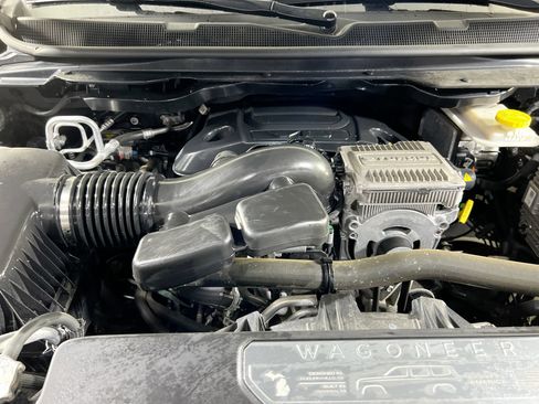 Used 2022 Jeep Wagoneer Series II image 29