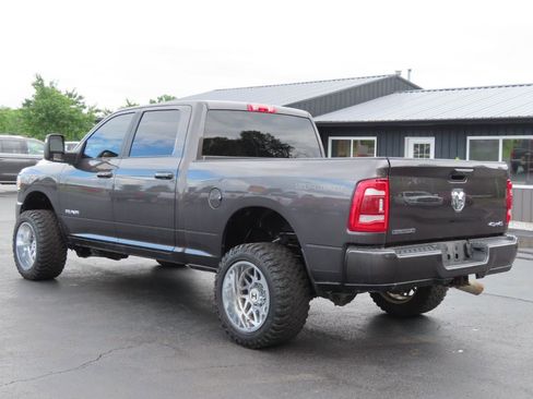 Used 2024 RAM 2500 Big Horn w/ Sport Appearance Package AWD/4WD image 5