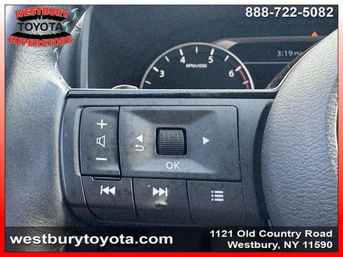 Used 2023 Nissan Rogue SV w/ SV Premium B Package image 19