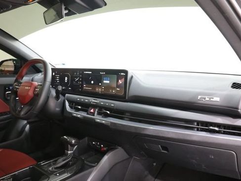 Used 2025 Kia K4 GT-Line w/ GT-Line Premium Package FWD image 13