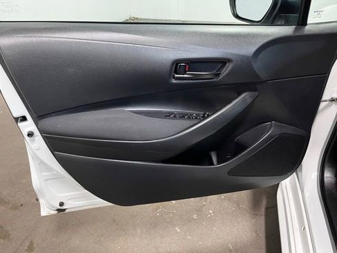 Used 2023 Toyota Corolla LE FWD image 20