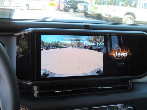 New 2026 Jeep Gladiator Sport image 23