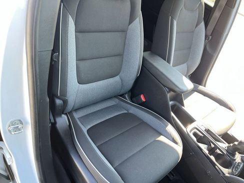 Certified 2022 Chevrolet TrailBlazer LT w/ Convenience Package image 28