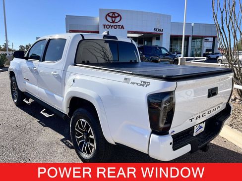 Used 2021 Toyota Tacoma TRD Sport image 3
