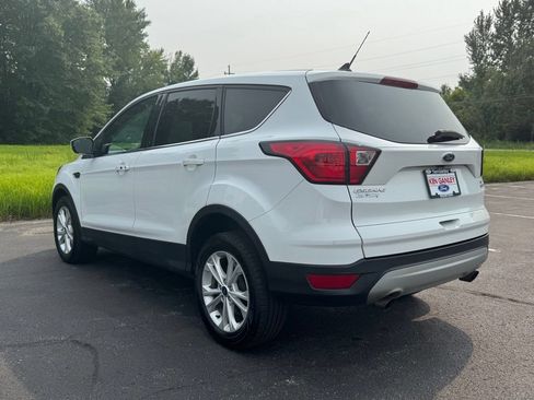 Certified 2019 Ford Escape SE AWD/4WD image 11