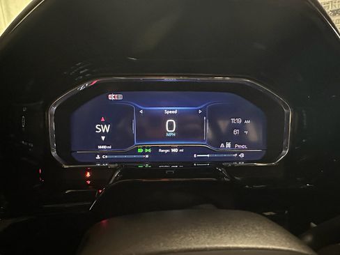 Certified 2025 Chevrolet Silverado 2500 LTZ w/ LTZ Premium Package image 29