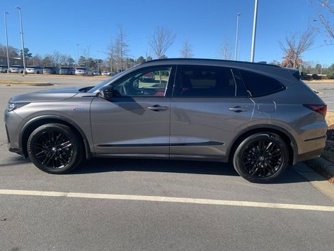 Used 2025 Acura MDX A-Spec image 13