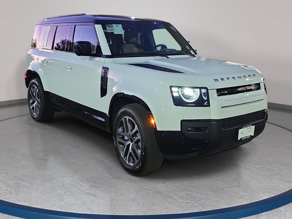 New 2026 Land Rover Defender 110 X-Dynamic SE AWD/4WD image 3