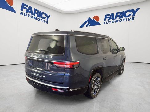Used 2024 Jeep Wagoneer 4WD w/ Premium Group I image 7