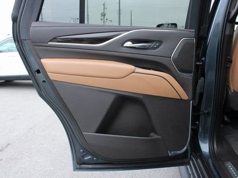 Used 2021 Cadillac Escalade Premium Luxury w/ Driver Assist Tech Package image 34