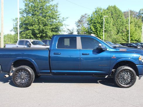 Used 2022 RAM 3500 Laramie w/ Night Edition AWD/4WD image 8