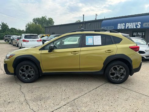 Used 2021 Subaru Crosstrek 2.5i Sport w/ Moonroof Package AWD/4WD image 4