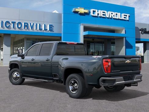New 2026 Chevrolet Silverado 3500 LT image 3