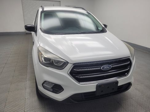 Used 2018 Ford Escape SE w/ SE Sport Appearance Package FWD image 14
