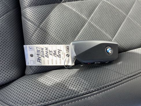 Certified 2024 BMW X5 xDrive40i w/ Premium Package image 38