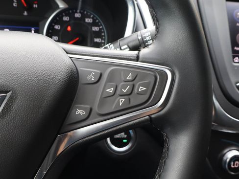 Used 2024 Chevrolet Equinox LT AWD/4WD image 29