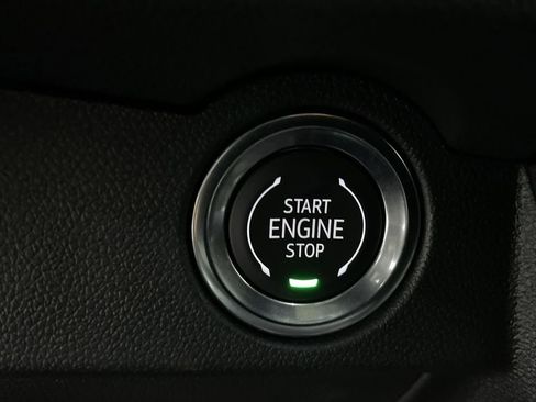 New 2026 Chevrolet Traverse LT w/ Sun and Wheel Package image 17