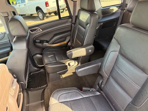 Used 2017 GMC Yukon Denali AWD/4WD image 29