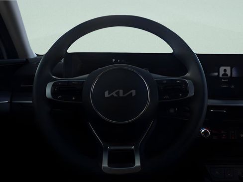 New 2026 Kia K5 LXS image 23