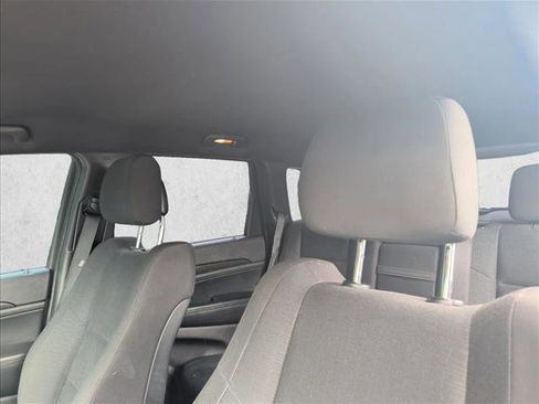 Used 2015 Jeep Grand Cherokee Laredo w/ Quick Order Package 23E RWD image 13