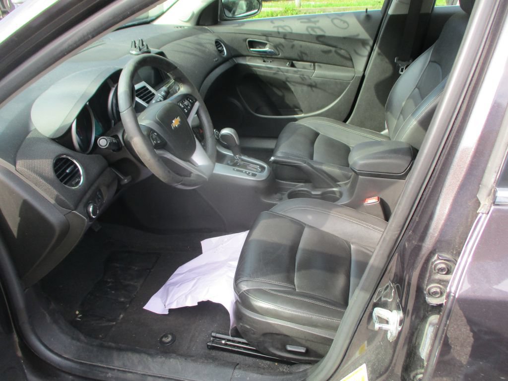 Used 2015 Chevrolet Cruze LT FWD image 10