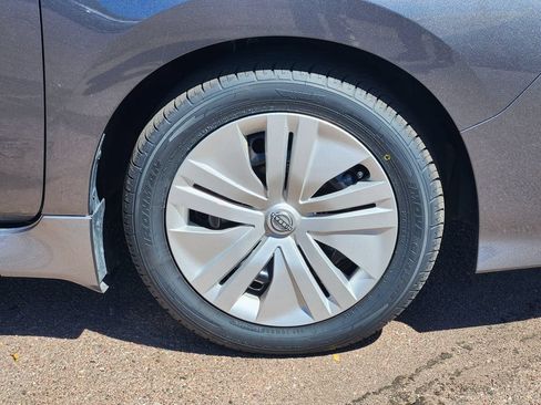 Used 2025 Nissan Leaf S FWD image 30