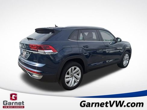 Used 2023 Volkswagen Atlas Cross Sport SE w/ Panoramic Sunroof Package image 5