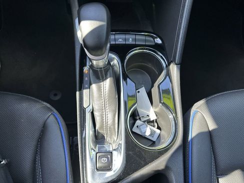 Used 2025 Buick Encore GX Sport Touring w/ Comfort Package image 27