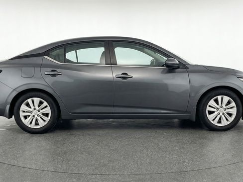 Used 2025 Nissan Sentra S FWD image 11