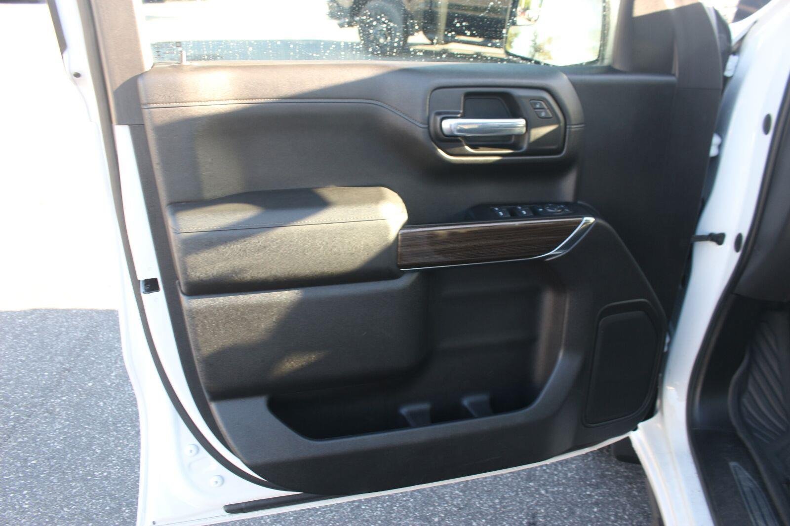 Used 2022 Chevrolet Silverado 1500 RST AWD/4WD image 14